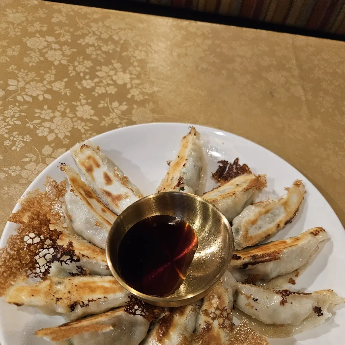 Pork W Chives Shrimp Filling Pancakes 韭菜馅饼